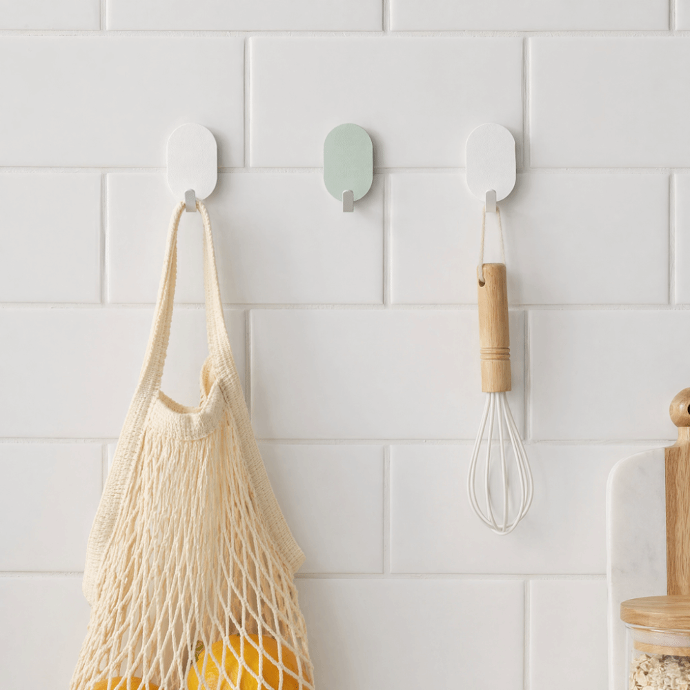 8 crochets adhésifs en fer dur - Robe Hook Adhesive avis et prix